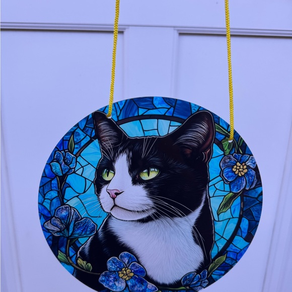 Tuxedo Cat Stained Glass Art with Blue Floral Design - Picture 6 of 6